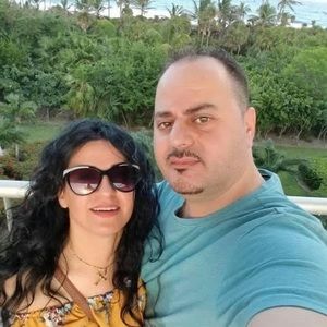 Meet your Posher, Sahira